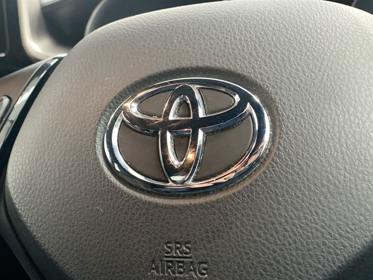 Used Toyota C-HR 2019 for sale - 77525698: Photo 43