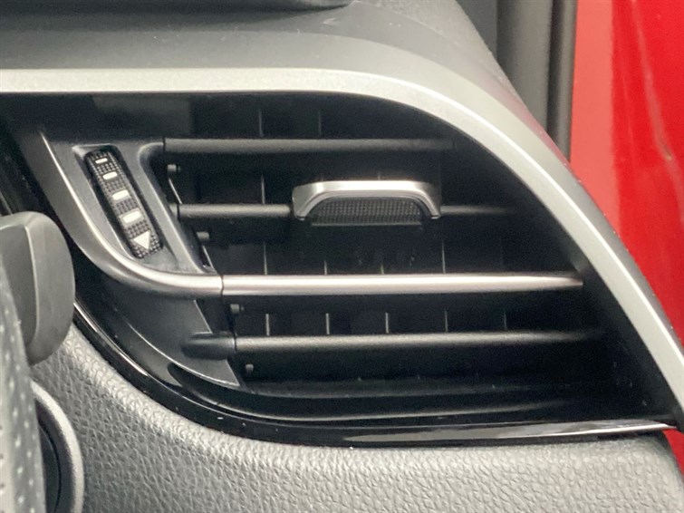 Used Toyota C-HR 2021 for sale - 77210602: Photo 36