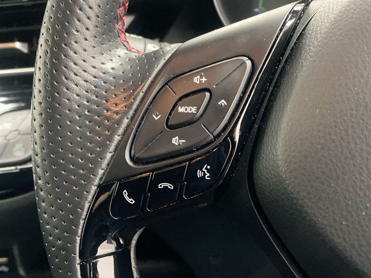 Used Toyota C-HR 2021 for sale - 77210602: Photo 38