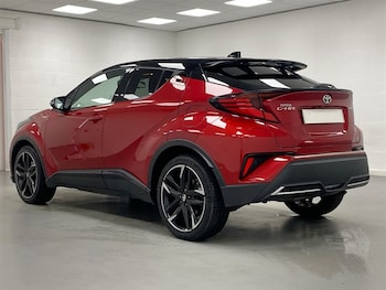 Used Toyota C-HR 2021 for sale - 77210602: Photo