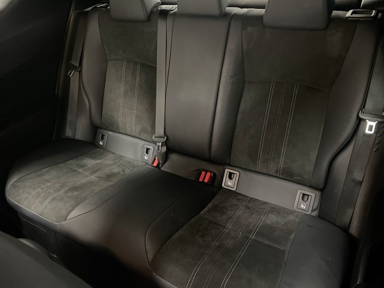 Used Toyota C-HR 2021 for sale - 77210602: Photo 8