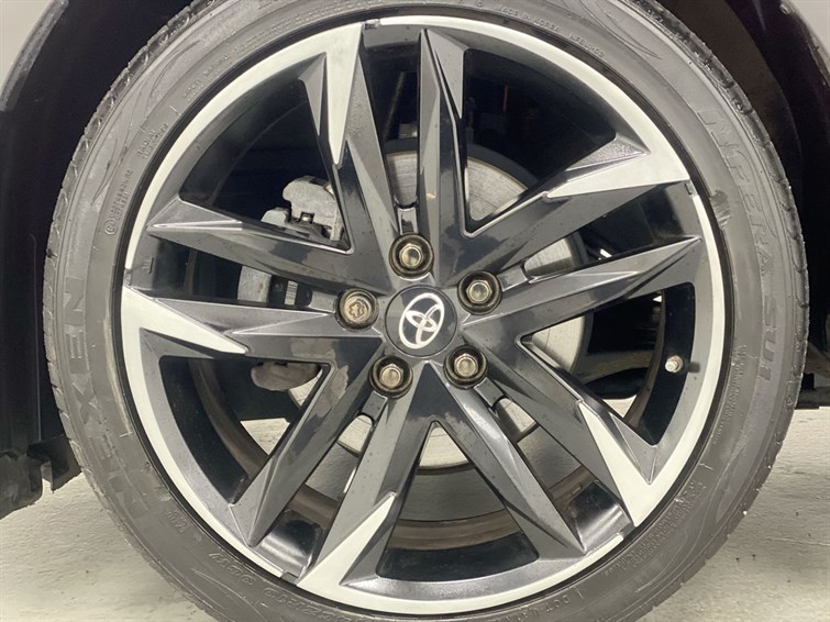 Used Toyota C-HR 2021 for sale - 77210602: Photo 9