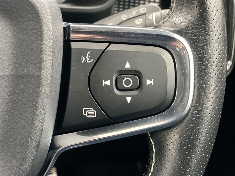 Used Volvo XC40 2019 for sale - 77470295: Photo 41