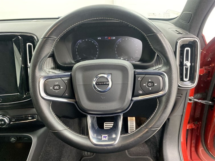 Used Volvo XC40 2019 for sale - 77470295: Photo 44
