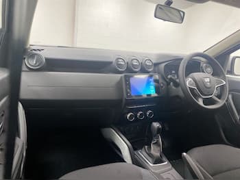 Used Dacia Duster 2023 for sale - 79822378: Photo