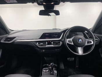 Used BMW 1 Series 2020 for sale - 77388392: Photo