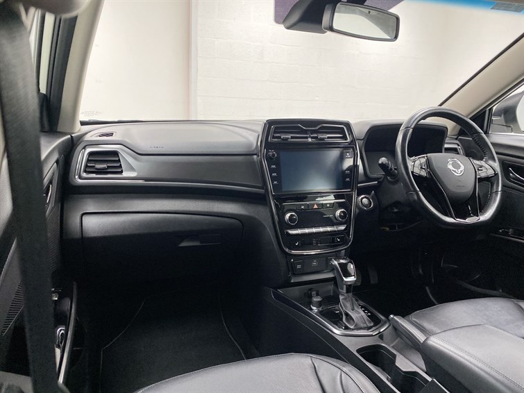 Used Ssangyong Tivoli 2021 for sale - 77210637: Photo 2