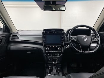 Used Ssangyong Tivoli 2021 for sale - 77210637: Photo