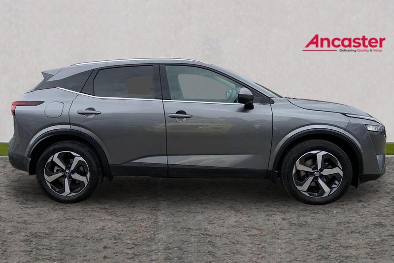 Used Nissan Qashqai 2021 for sale - 76312597: Photo 2