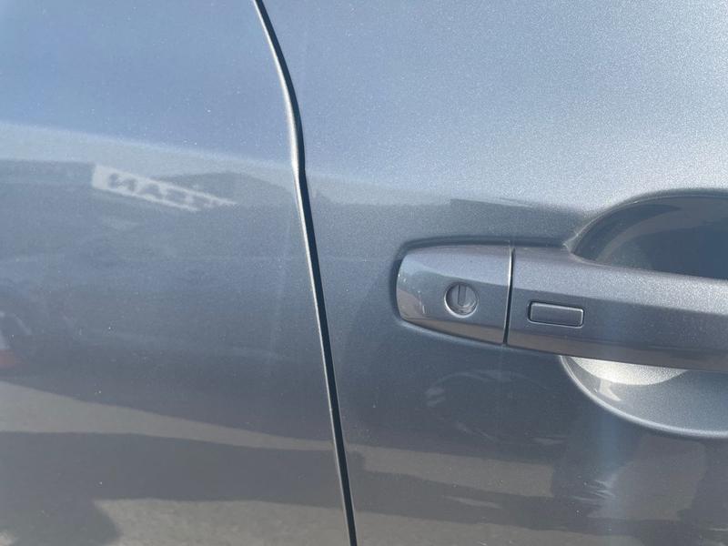 Used Nissan Juke 2023 for sale - 78206301: Photo 29