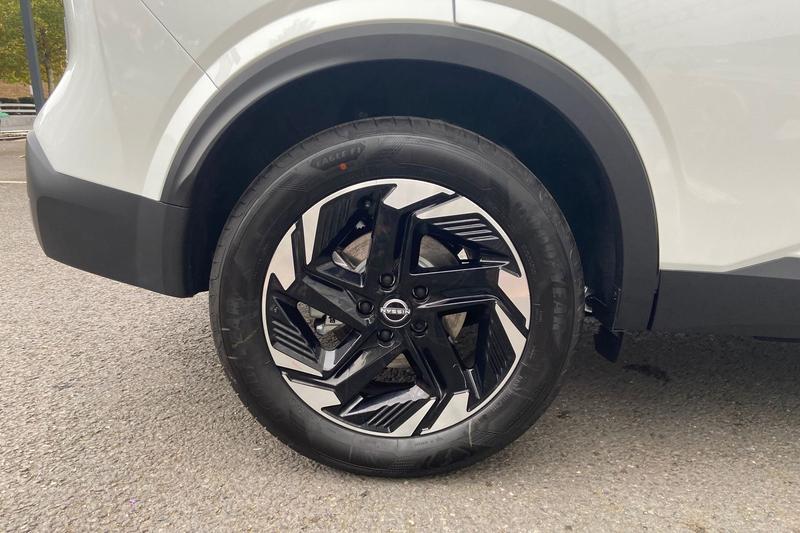 Used Nissan Qashqai 2025 for sale - 77186919: Photo 9