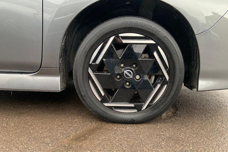 Used Nissan Leaf 2022 for sale - 77729496: Photo 9