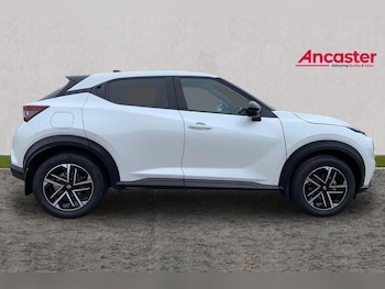Used Nissan Juke 2024 for sale - 76241210: Photo 2