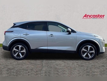 Used Nissan Qashqai 2022 for sale - 76022792: Photo 2