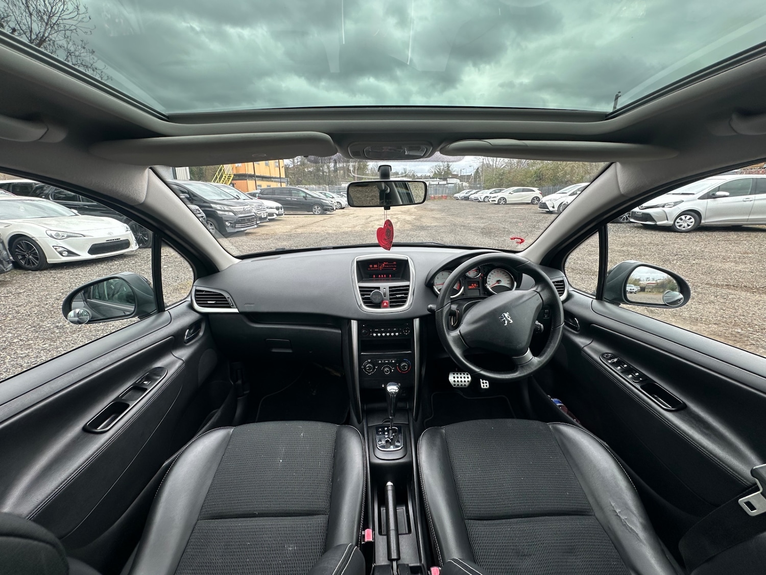 Used Peugeot 207 2012 for sale - 78061701: Photo 17