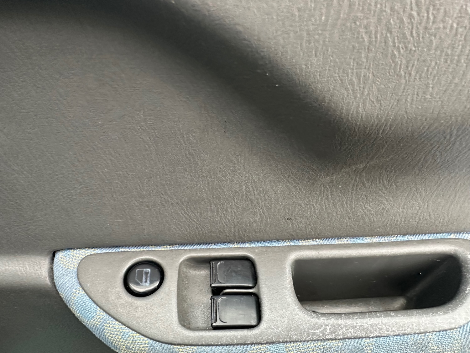 Used Suzuki Wagon R 2001 for sale - 77006305: Photo 26