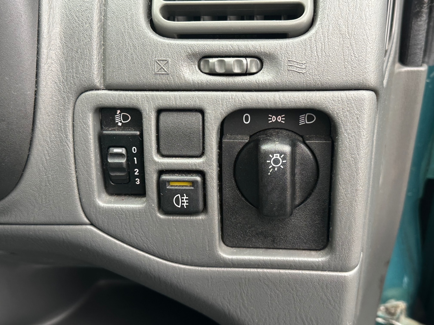 Used Suzuki Wagon R 2001 for sale - 77006305: Photo 28