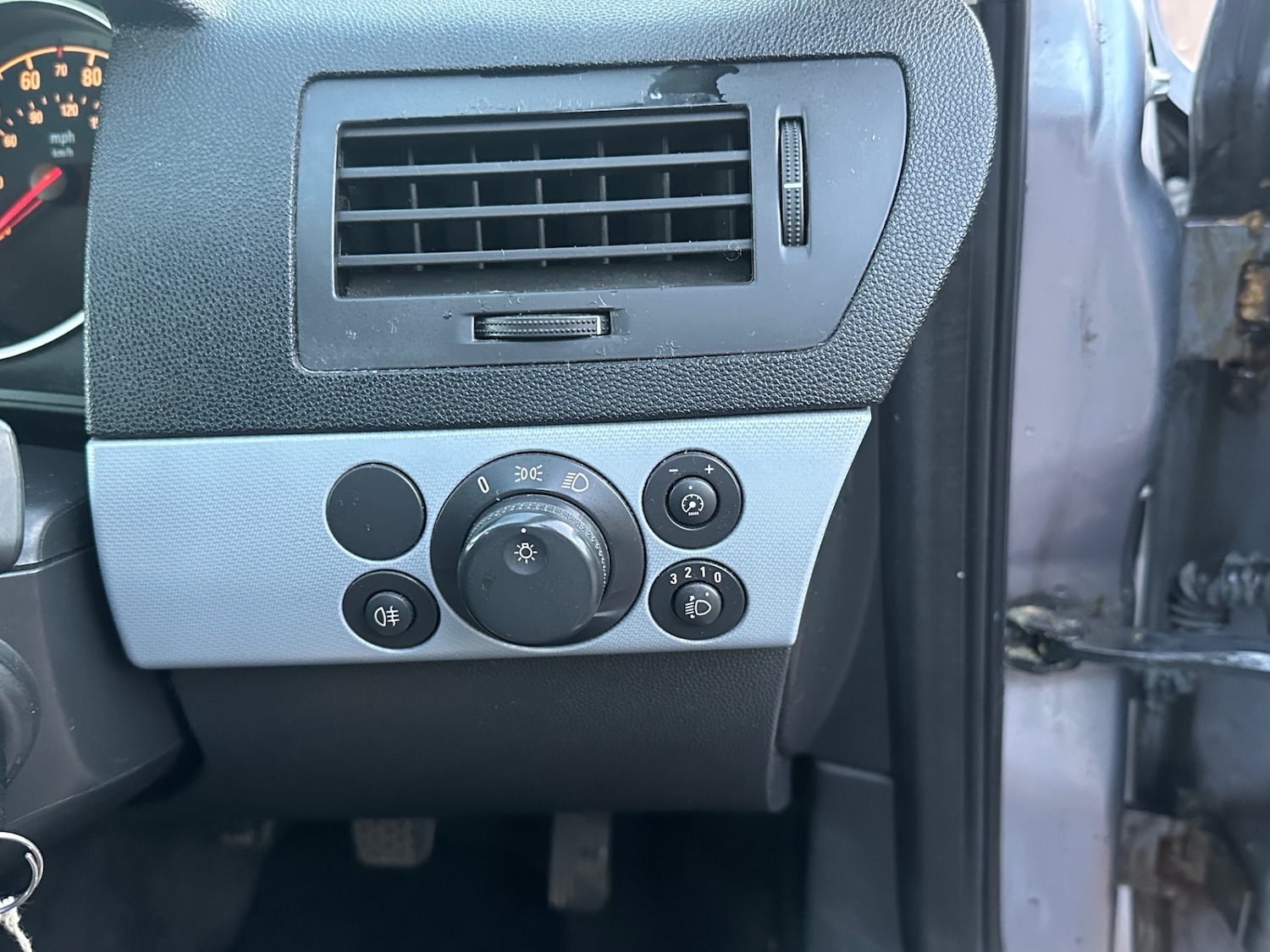 Used Vauxhall Astra 2005 for sale - 77006204: Photo 25