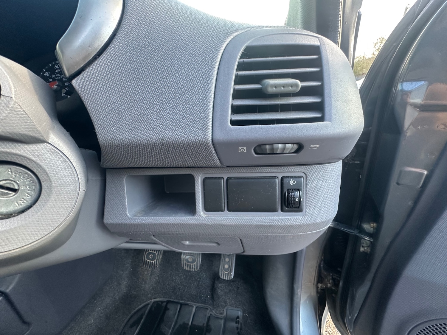 Used Nissan Micra 2003 for sale - 78067298: Photo 21