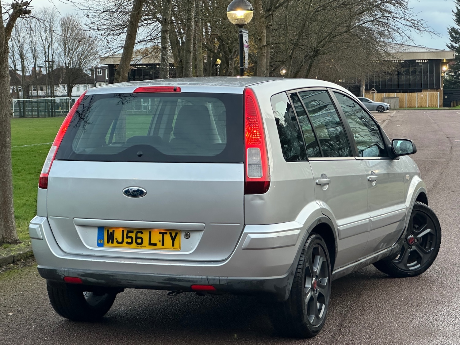Used Ford Fusion 2006 for sale - 77236829: Photo 3