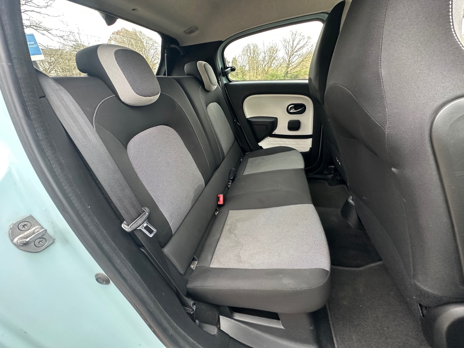 Used Renault Twingo 2015 for sale - 77848385: Photo 16