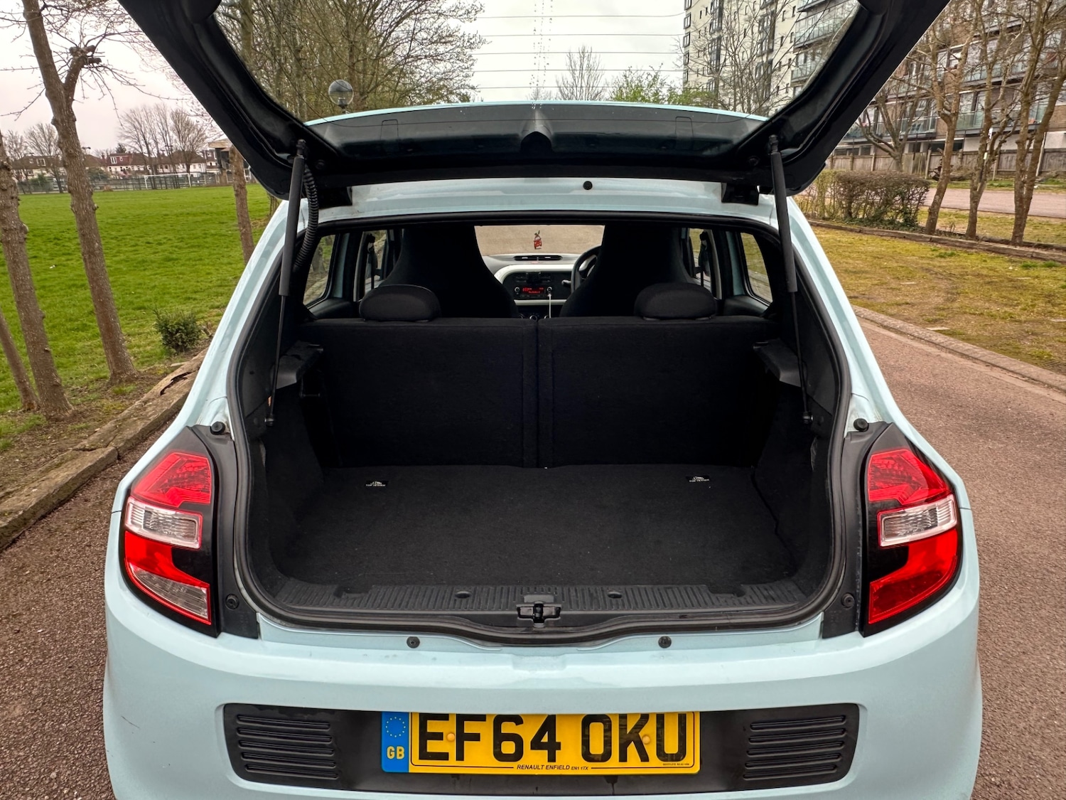 Used Renault Twingo 2015 for sale - 77848385: Photo 6