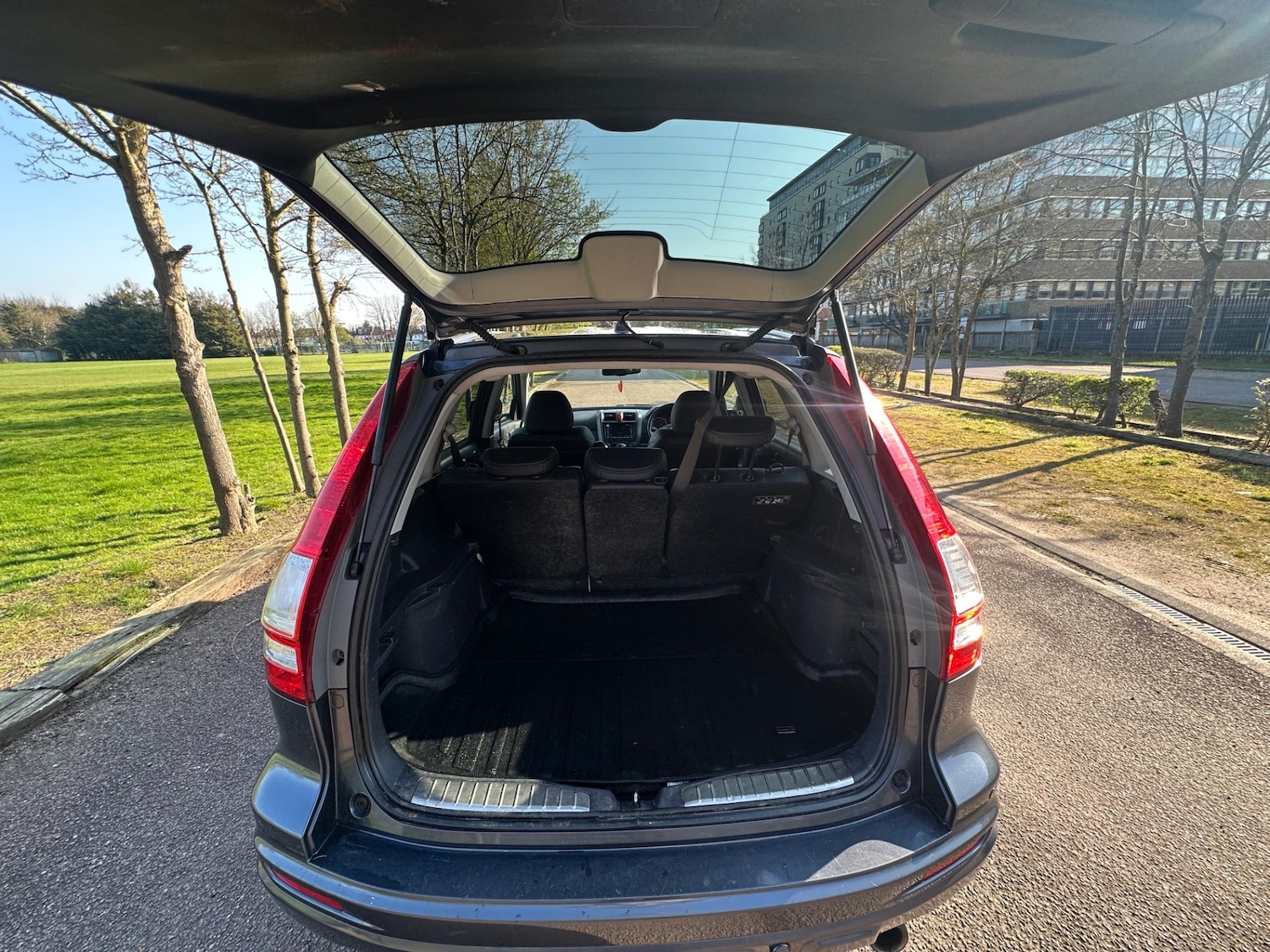 Used Honda CR-V 2011 for sale - 77951635: Photo 11