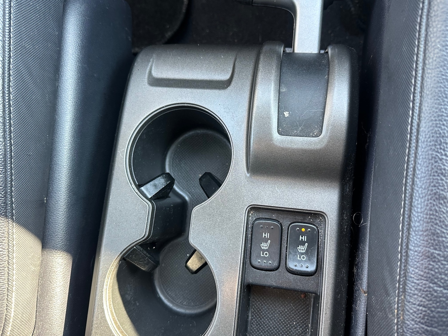 Used Honda CR-V 2011 for sale - 77951635: Photo 24