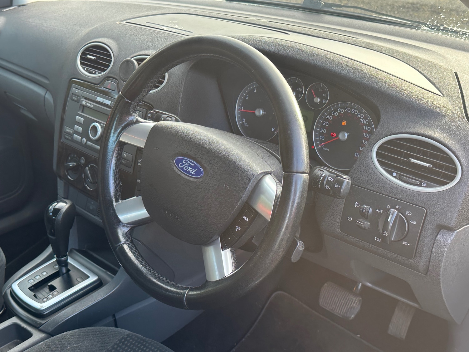 Used Ford Focus 2005 for sale - 77223341: Photo 24