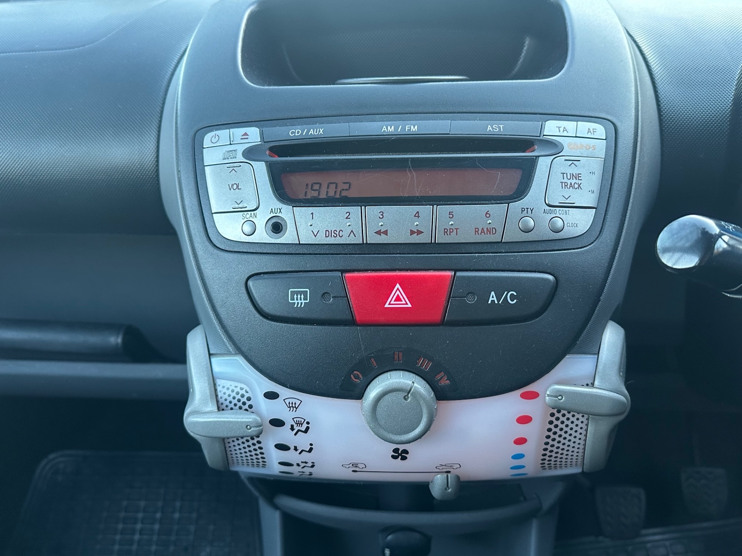 Used Toyota AYGO 2009 for sale - 77107866: Photo 30