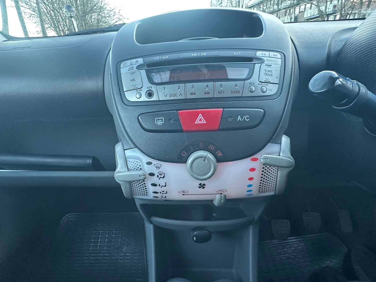 Used Toyota AYGO 2009 for sale - 77107866: Photo 33