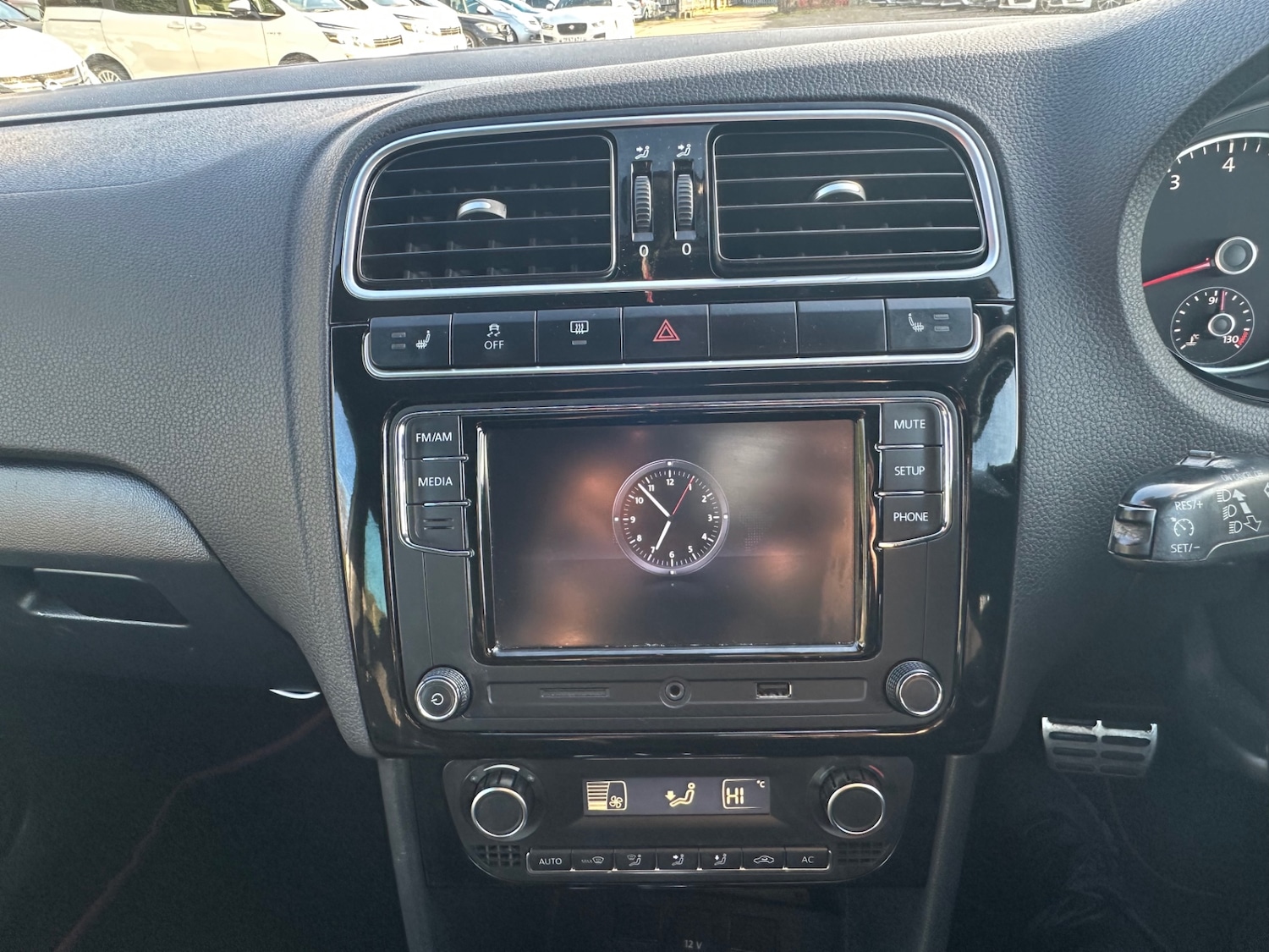 Used Volkswagen Polo 2012 for sale - 77736949: Photo 38