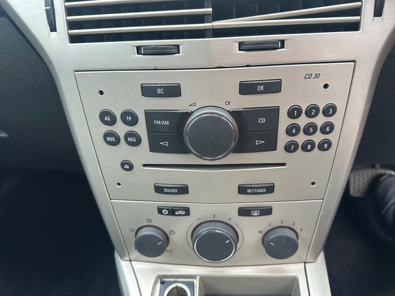 Used Vauxhall Astra 2007 for sale - 77907001: Photo 24