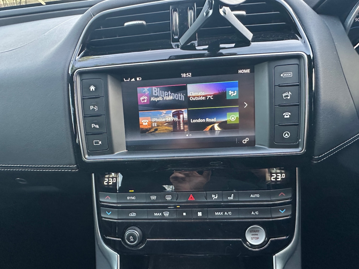 Used Jaguar XE 2017 for sale - 78141007: Photo 28