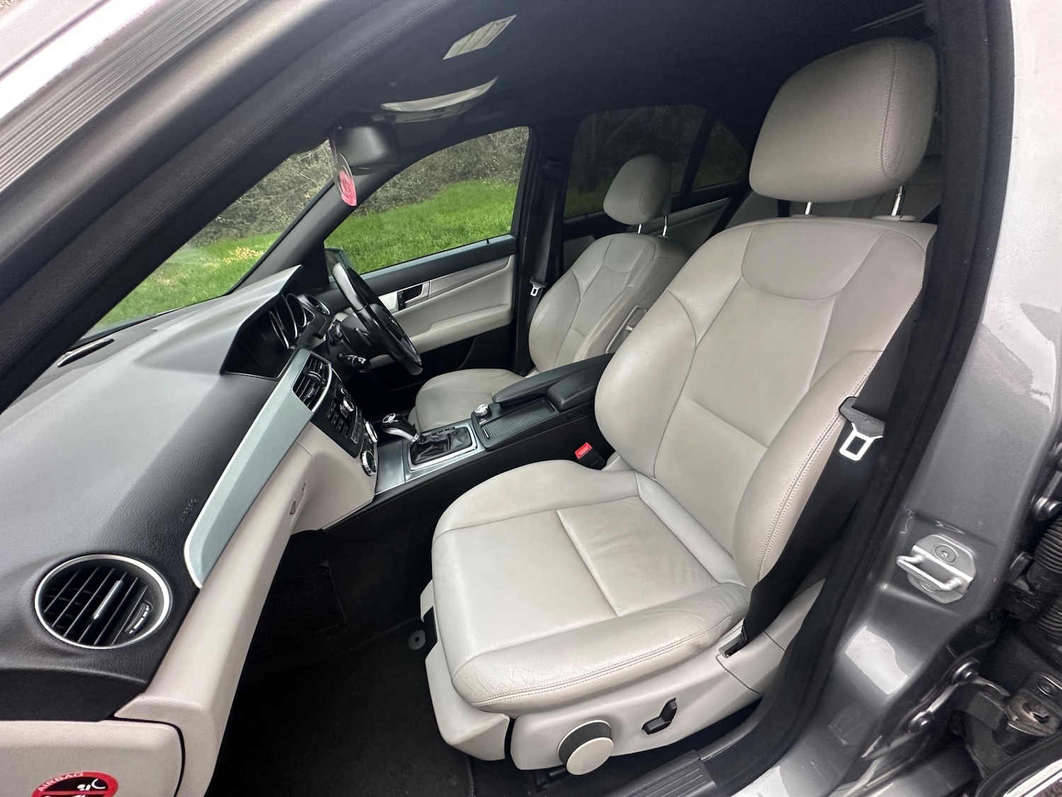 Used Mercedes-Benz C Class 2011 for sale - 77003284: Photo 25