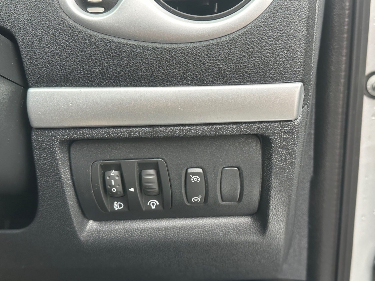 Used Renault Clio 2007 for sale - 77272673: Photo 25