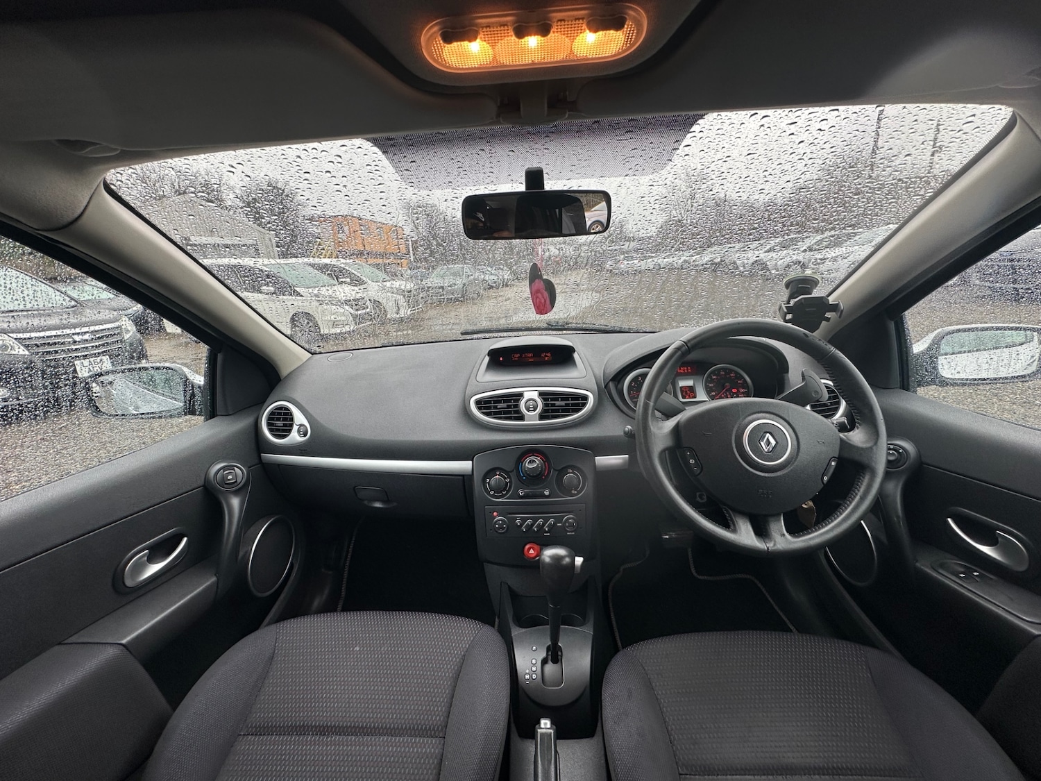 Used Renault Clio 2007 for sale - 77272673: Photo 31