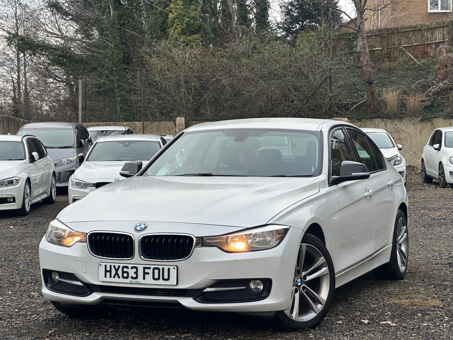 Used BMW 3 Series 2013 for sale - 77160103: Photo 2