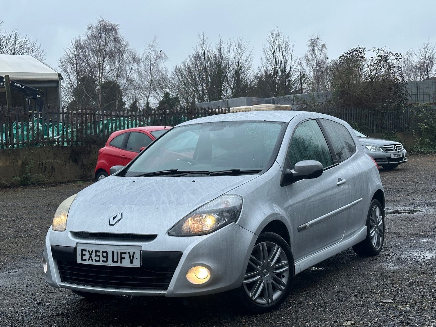 Used Renault Clio 2009 for sale - 77272626: Photo 2