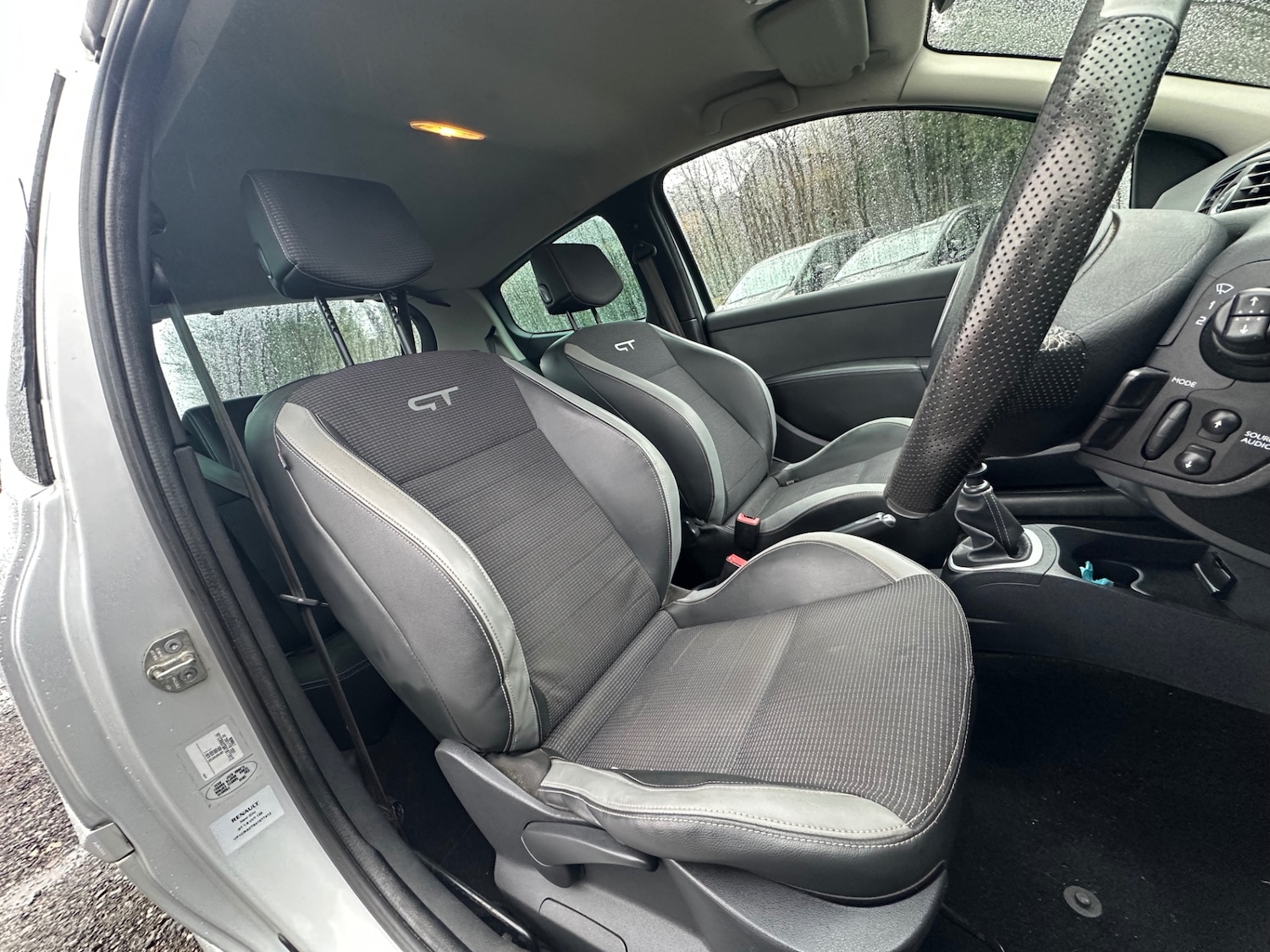 Used Renault Clio 2009 for sale - 77272626: Photo 21