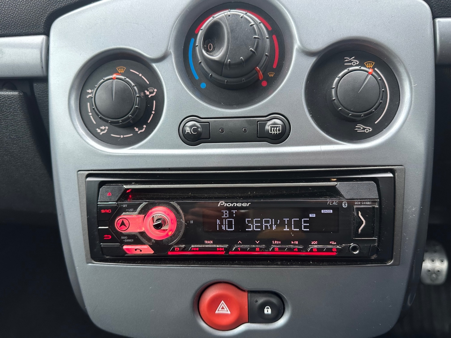 Used Renault Clio 2009 for sale - 77272626: Photo 29