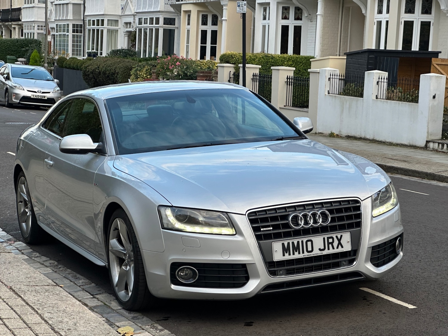 Used Audi A5 2010 for sale - 77012941: Photo 5