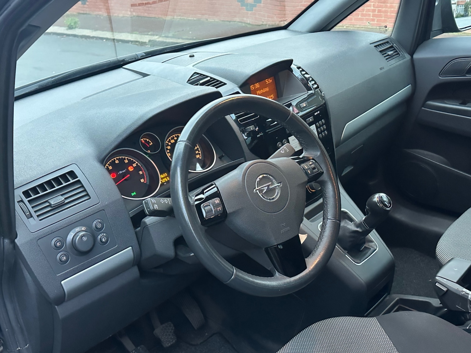 Used Opel Zafira 2015 for sale - 77014984: Photo 30