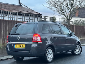 Used Opel Zafira 2013 for sale - 77014984: Photo