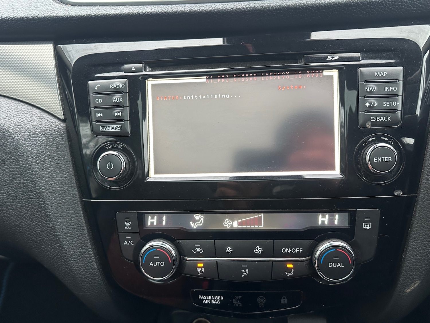 Used Nissan Qashqai 2017 for sale - 77156764: Photo 31