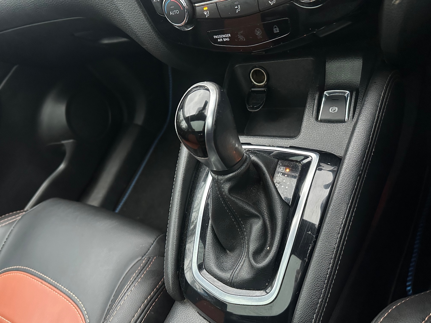 Used Nissan Qashqai 2017 for sale - 77156764: Photo 36