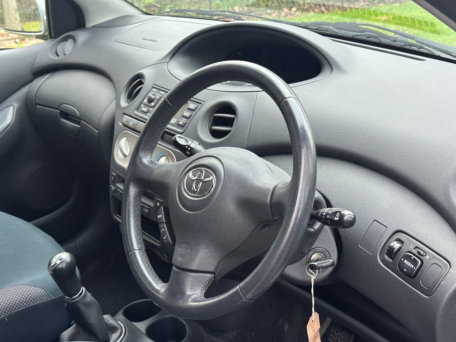 Used Toyota Yaris 2003 for sale - 77006313: Photo 25