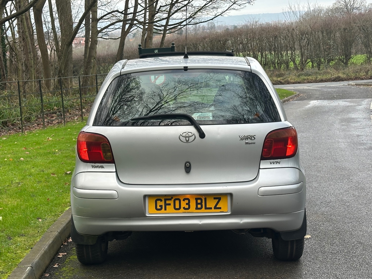 Used Toyota Yaris 2003 for sale - 77006313: Photo 8