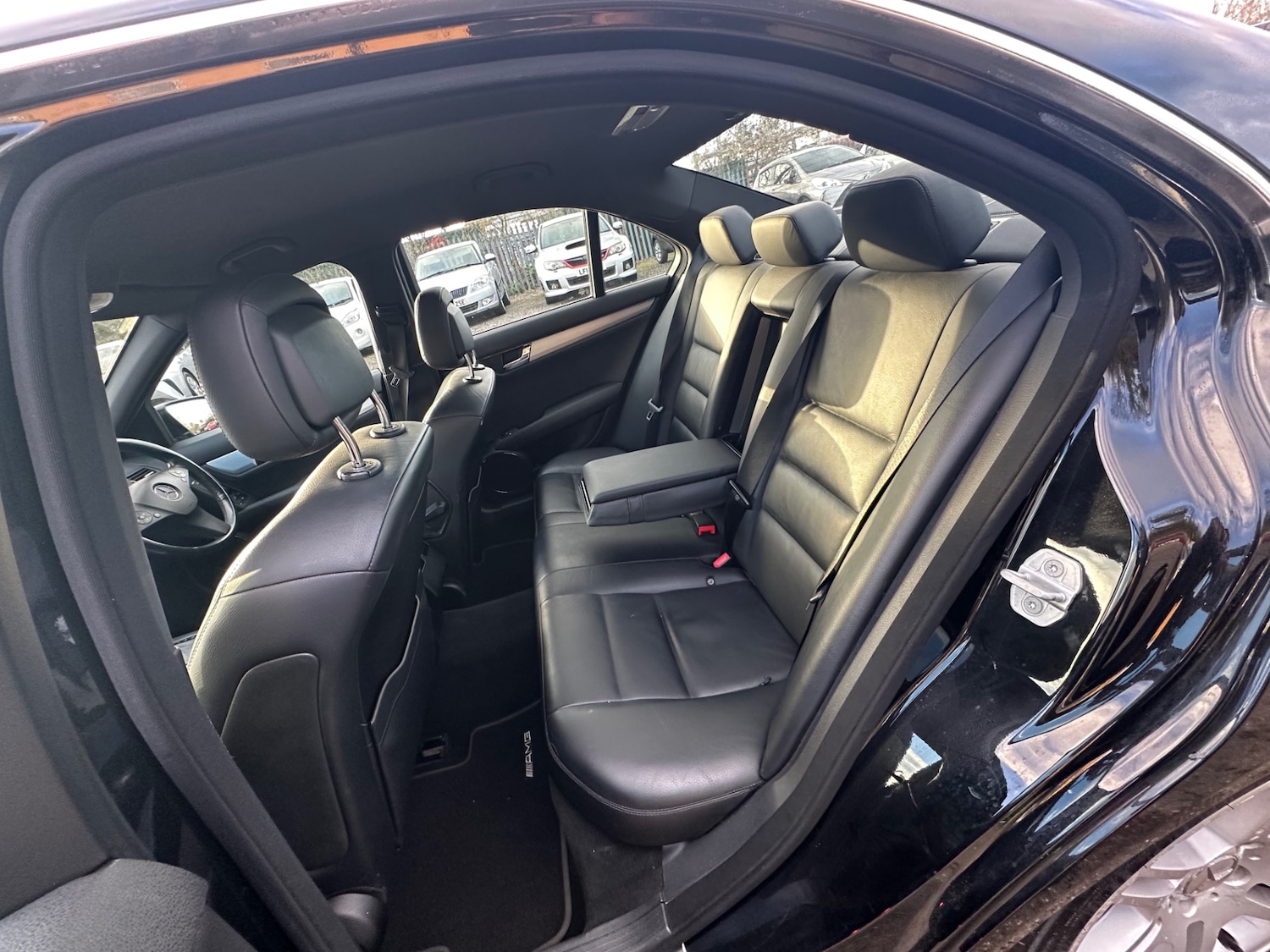 Used Mercedes-Benz C Class 2010 for sale - 77263941: Photo 24