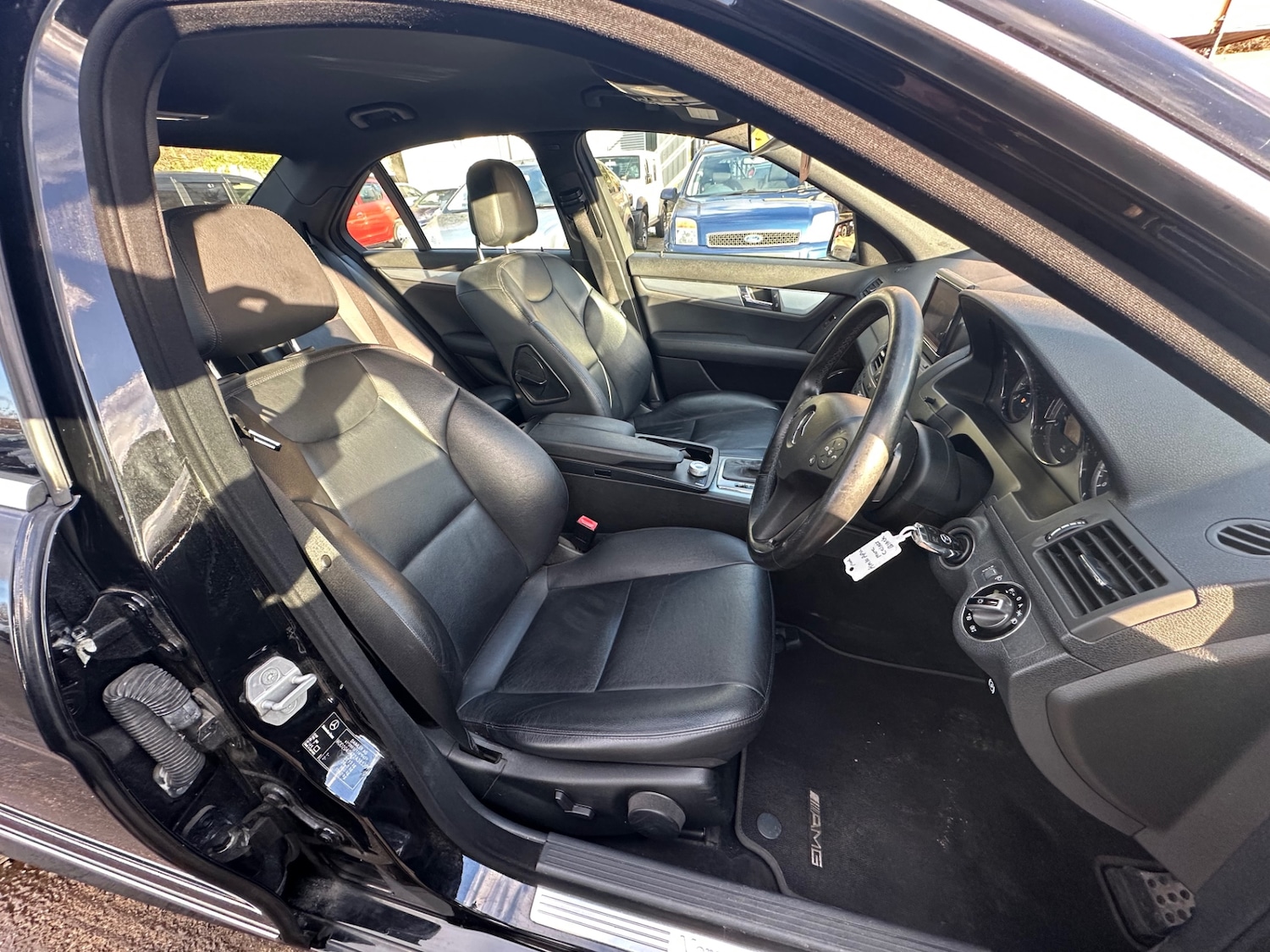 Used Mercedes-Benz C Class 2010 for sale - 77263941: Photo 26